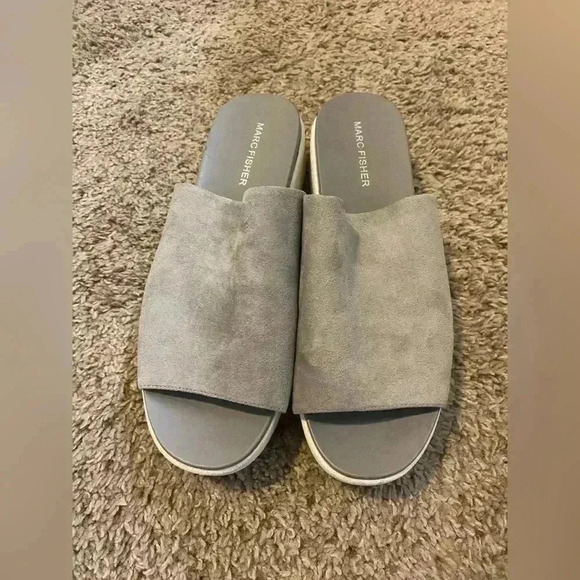 Marc Fisher Slides - Picture 6 of 10